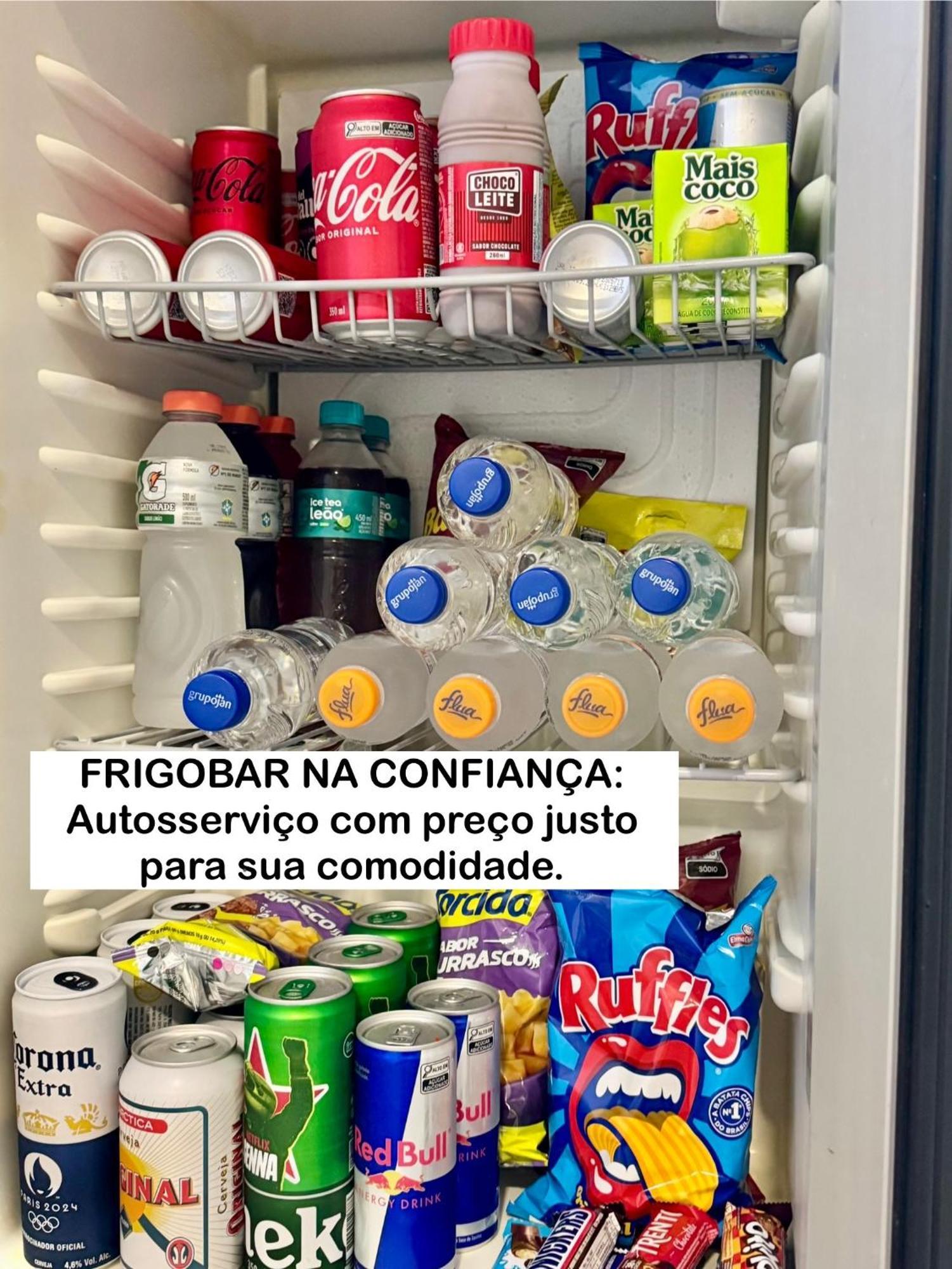 Capoeiras Com Tv, Ar Quente-frio E Sacada Em Casa Com Jardim * Florianópolis